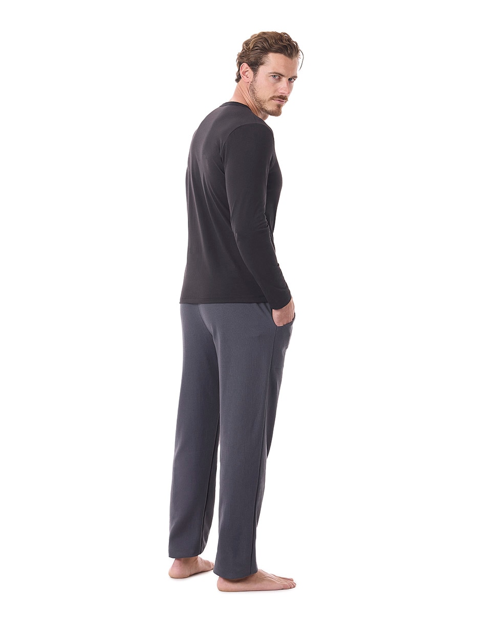 Conjunto pijama Quiet Volt para hombre 4